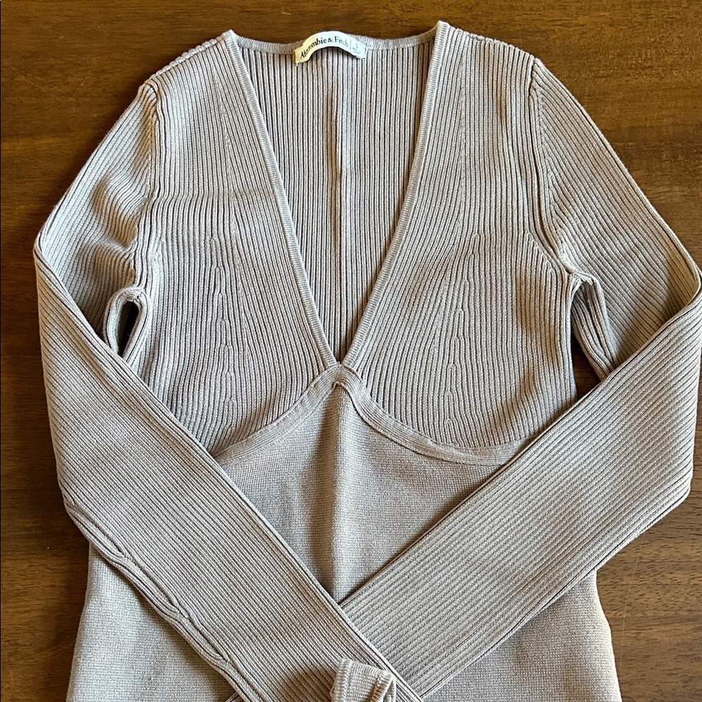 Abercrombie Ribbed V-Neck sweater bodysuit size small